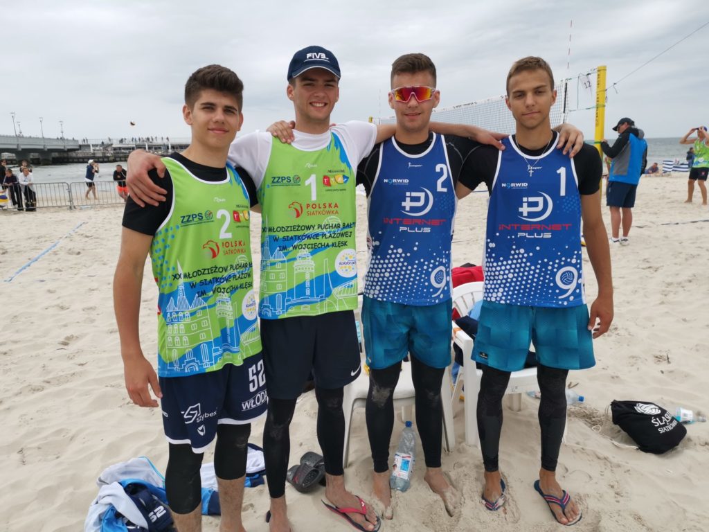Jakub Kantorowicz i Marcel Pośpiech walczyli w międzynarodowym turnieju siatkówki plażowej o „Puchar Bałtyku”. Grało ponad 260 par 2