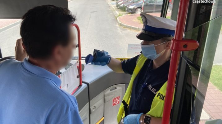 Częstochowska policja kontrolowała kierowców miejskich autobusów 1