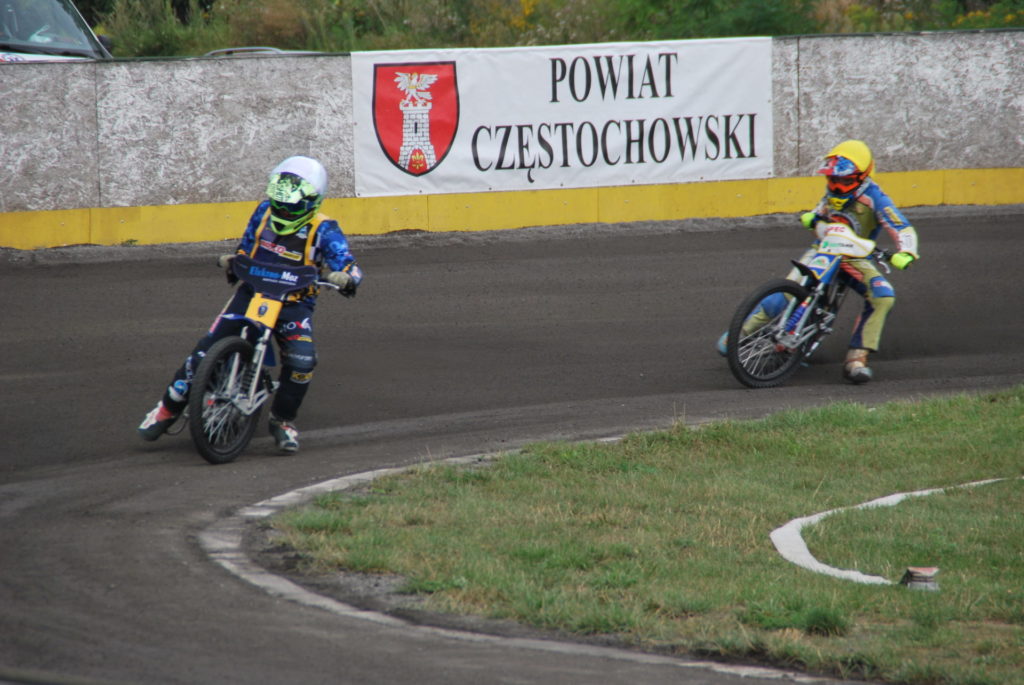 Młodzi żużlowcy Bocar Włókniarz i UKS Speedway Rędziny startowali w IMP na mini-żużlu w Gdańsku. Na podium Kacper Halkiewicz 3