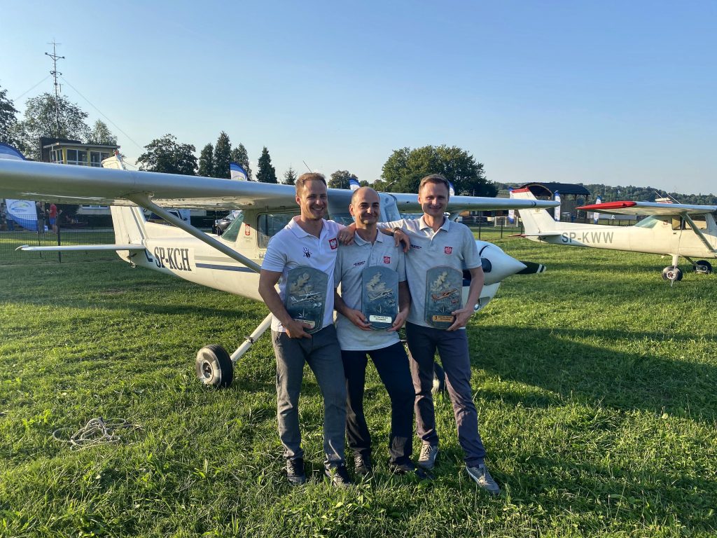 Pilot Marcin Skalik z Aeroklubu Częstochowskiego brązowym medalistą Mistrzostw Polski i zdobywcą Pucharu Polski 2020 2