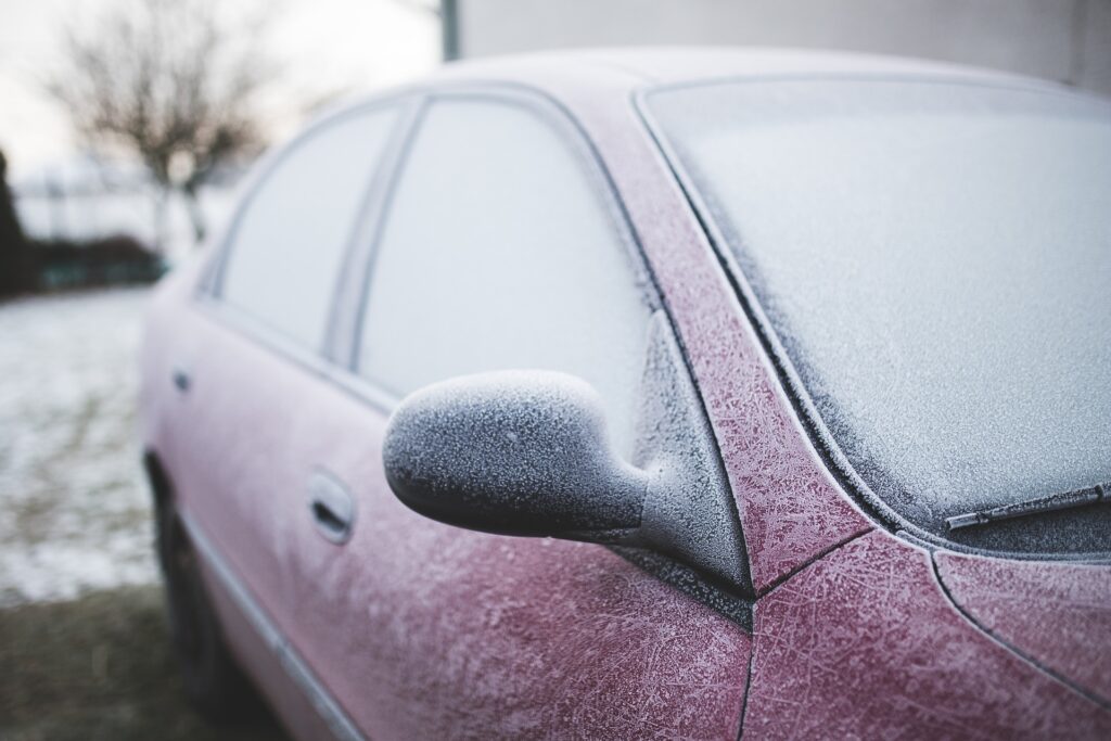 Zadbaj o zamki w samochodzie, żeby zimą nie mieć problemu 2