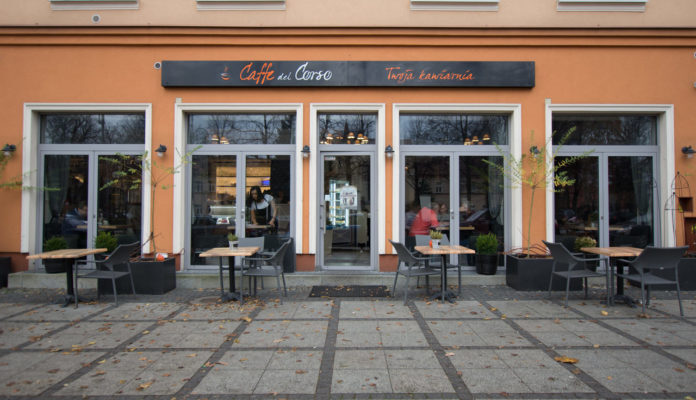 "Mała Italia" w Częstochowie. Kawiarnia Caffe del Corso nadal działa i serwuje wyśmienite danie 5