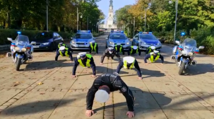 #CHALLENGE częstochowskich policjantów 1