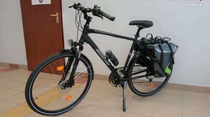Lublinieccy policjanci otrzymali nowy rower 1