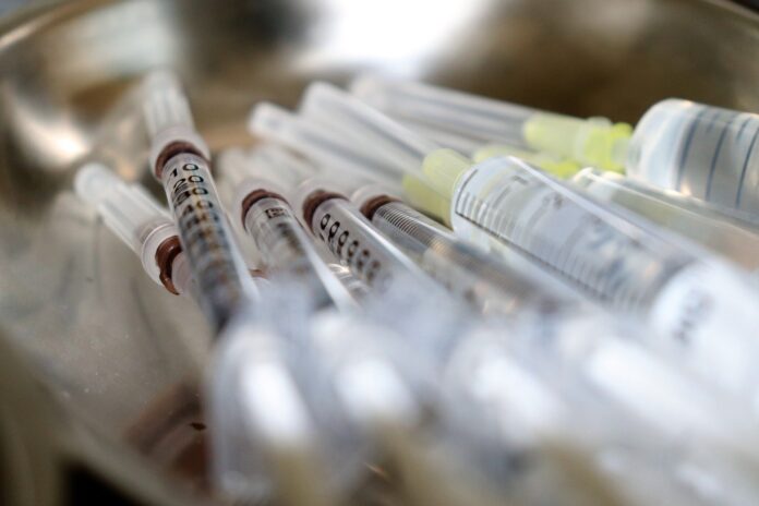 W Myszkowie jutro stanie mobilny punkt szczepień przeciwko COVID-19 2