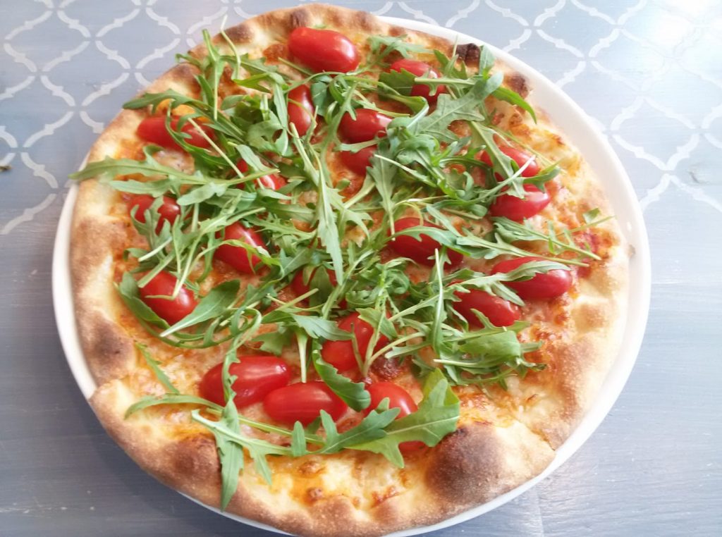 Pizza na dzień pizzy 2021. W Częstochowie stacjonarnie serwują ją dwa lokale 5
