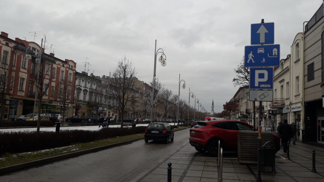 Rada Miasta Częstochowy zdecydowała - na kolejnych ulicach w mieście parkowanie będzie płatne 1