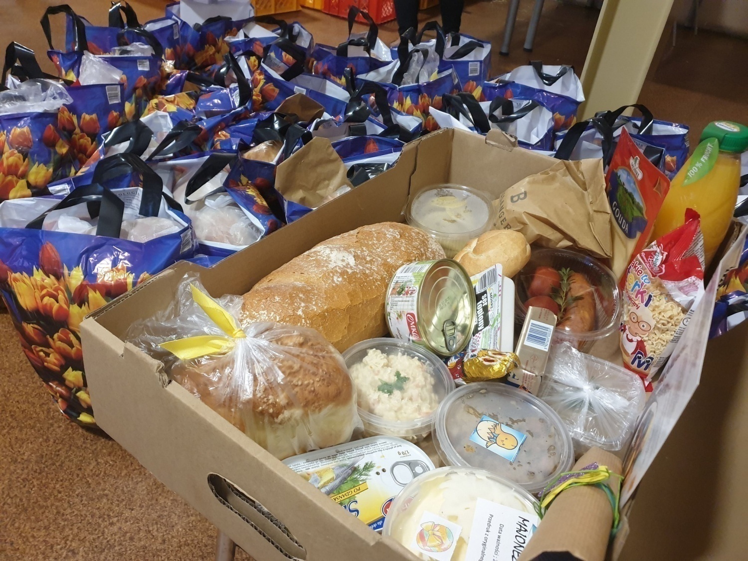 W Częstochowie ruszyła "Poświąteczna zbiórka żywności". Do pomocy namawia Fundacja Chrześcijańska "Adullam" 6