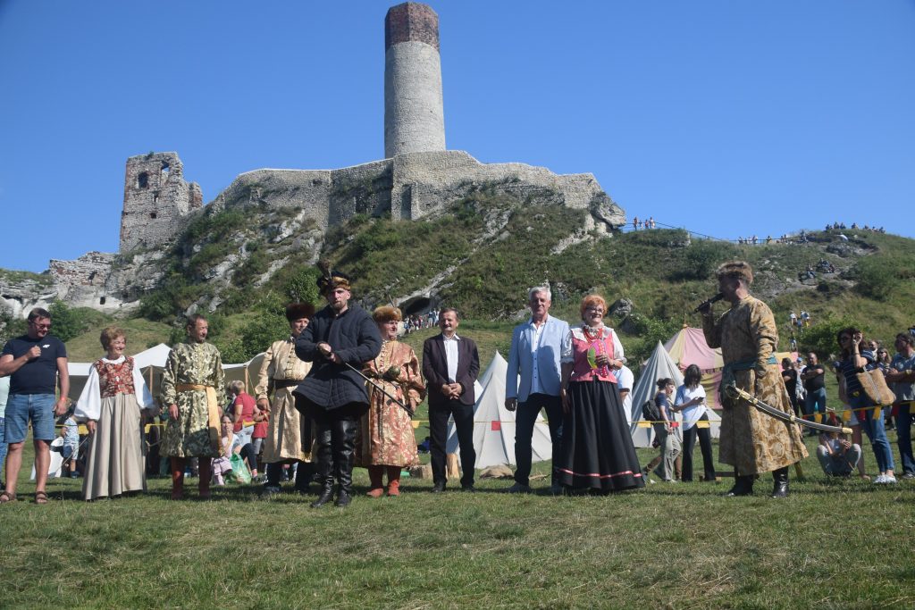 Wczoraj odbyła się impreza Obrona Zamku Olsztyńskiego – Turniej Rycerski o Szablę Starosty Olsztyńskiego 11
