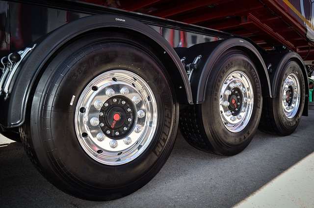 Miejski Zarząd Dróg w Częstochowie wprowadził ograniczenia w ruchu pojazdów ciężarowych 7
