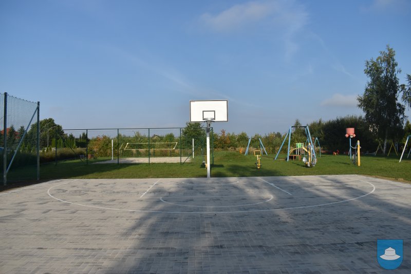 Boisko do koszykówki w Kłobucku już gotowe 1