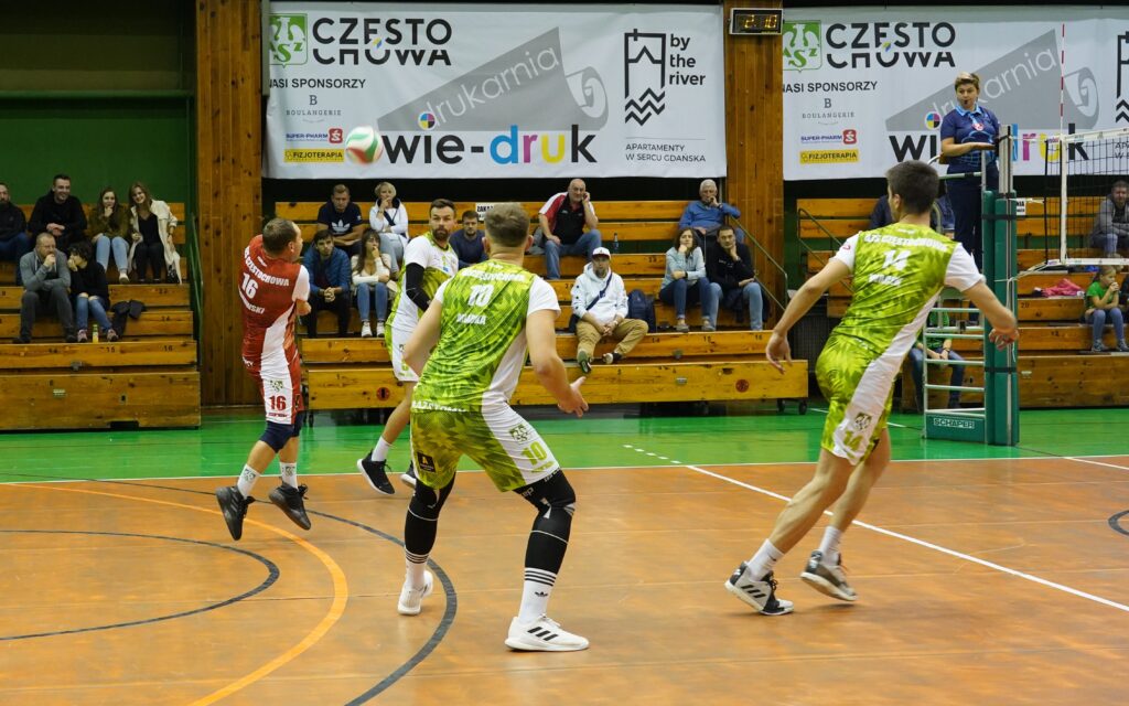 Siatkarskie derby Częstochowy AZS-ów w II lidze już w sobotę w HSC 6