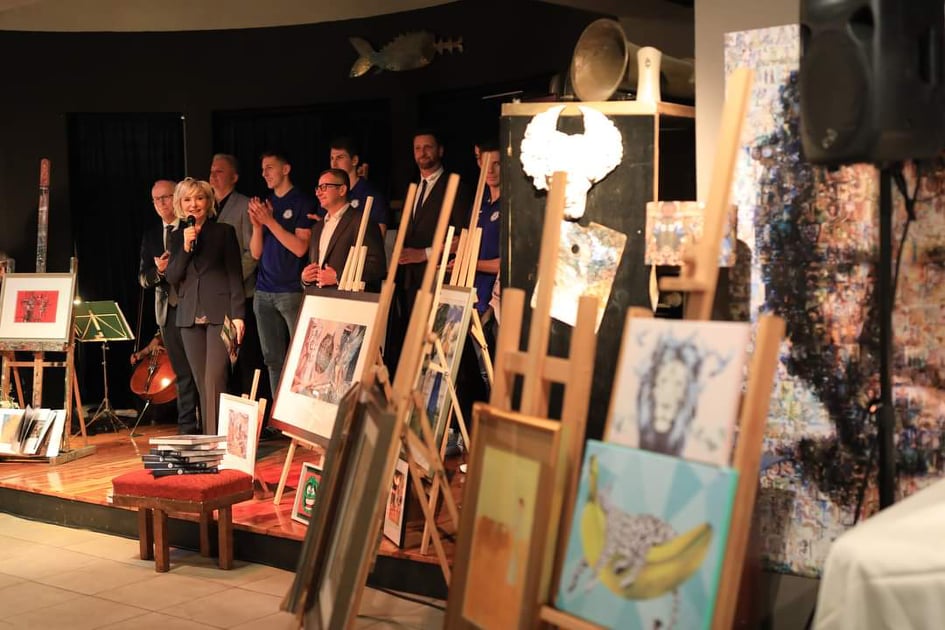Exact Systems Norwid zorganizował artystyczną aukcję „Mistrzowie sztuki, mistrzom sportu” 3
