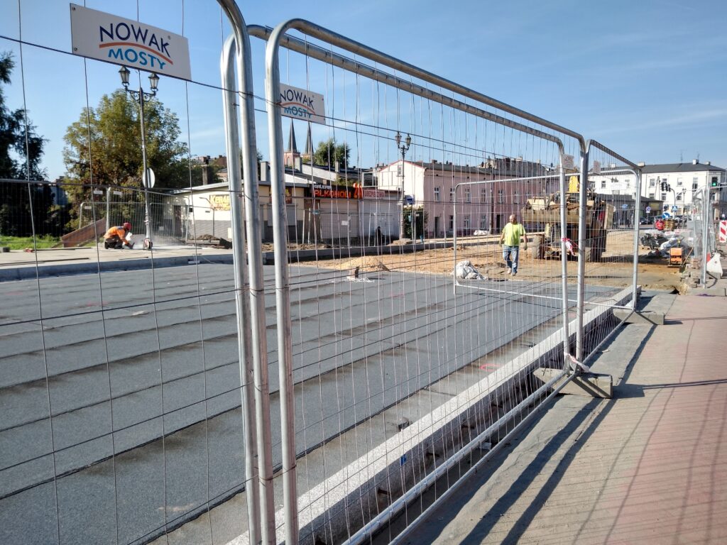 Zobacz, jak wygląda postęp prac na ulicy Mirowskiej. Droga ma być przejezdna w połowie grudnia 6