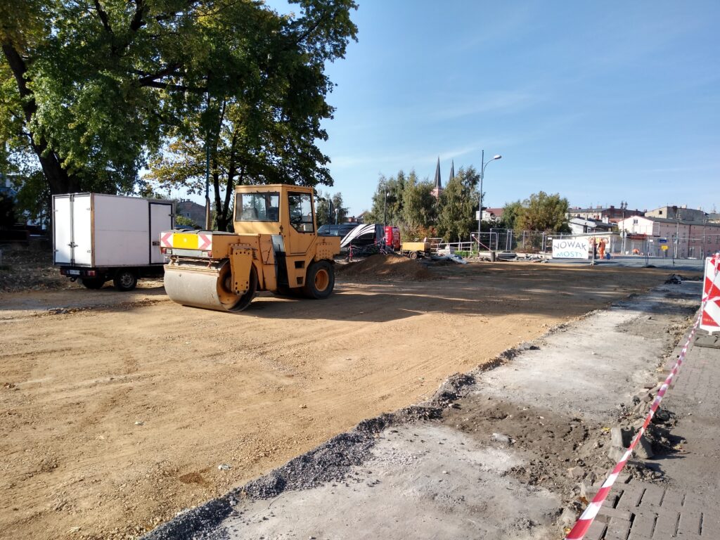 Zobacz, jak wygląda postęp prac na ulicy Mirowskiej. Droga ma być przejezdna w połowie grudnia 10
