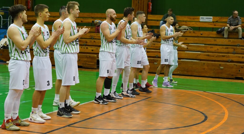Koszykarze AZS Częstochowa grają z liderem Polonią Bytom 3