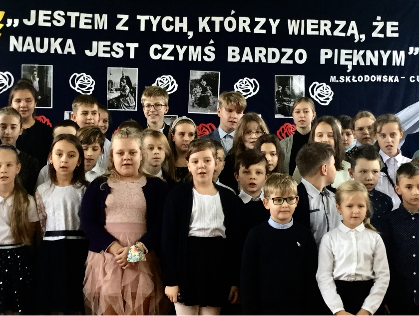 nadanie imienia szkole - Maria Skłodowska-Curie 17