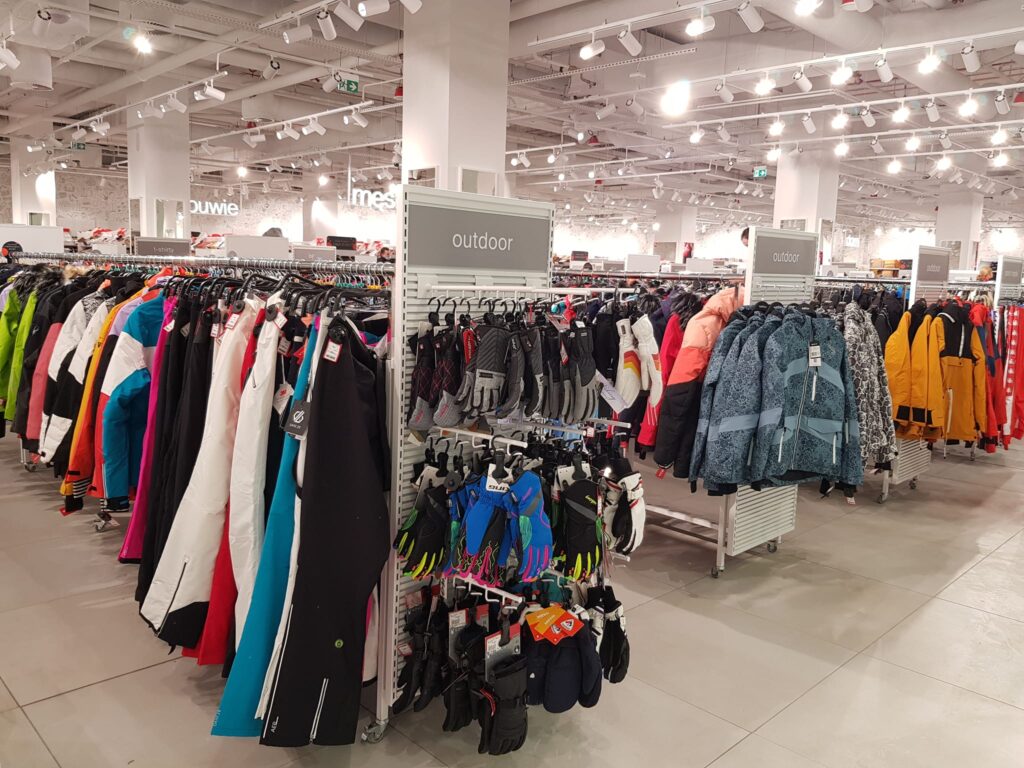 Nowość w Galerii Jurajskiej. To sklep HalfPrice i to największy w woj. śląskim 4