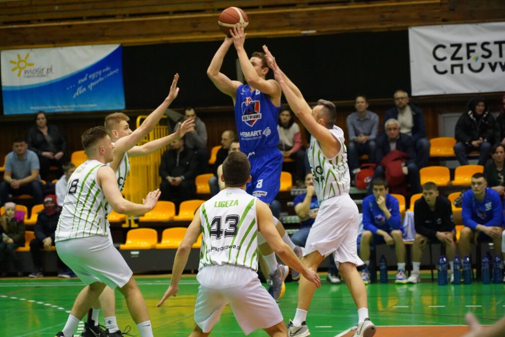 Koszykarze AZS Częstochowa grają ostatni mecz rundy zasadniczej i kończą sezon w 2 lidze 2