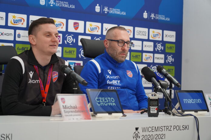 Trener Rakowa Marek Papszun po remisie z Legią Warszawa: Jesteśmy trochę rozczarowani 12