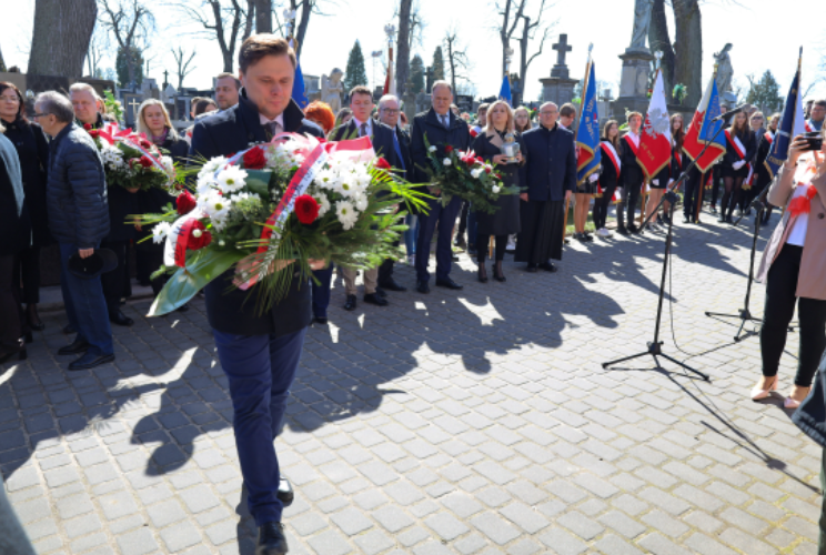 Miejskie Obchody Dnia Pamięci Ofiar Zbrodni Katyńskiej 10