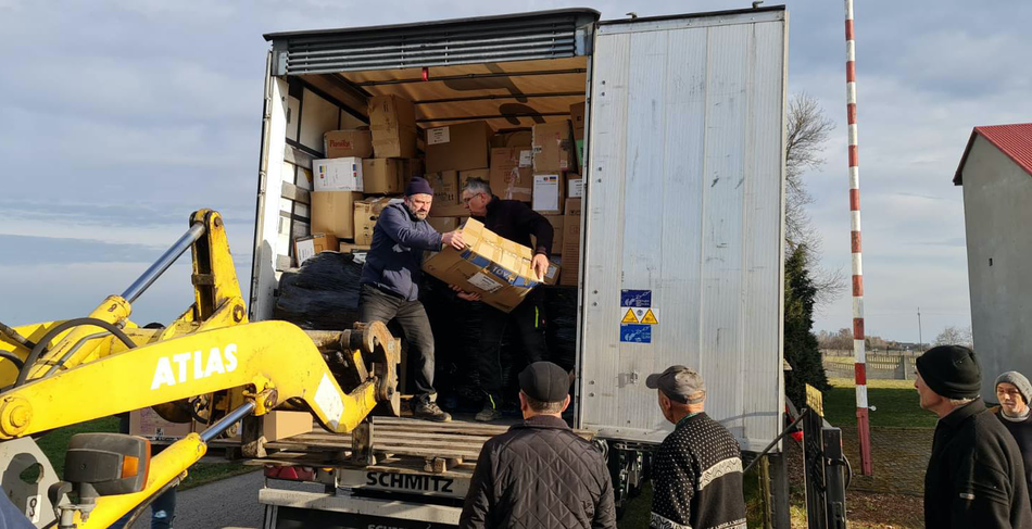 25 ton darów pomocy humanitarnej z portugalskiej Coimbry dla uchodźców Ukrainy 1