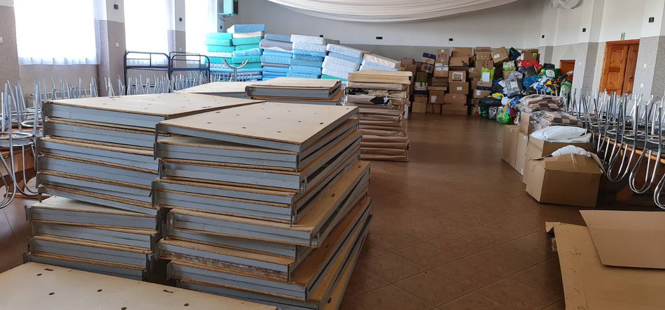 25 ton darów pomocy humanitarnej z portugalskiej Coimbry dla uchodźców Ukrainy 3