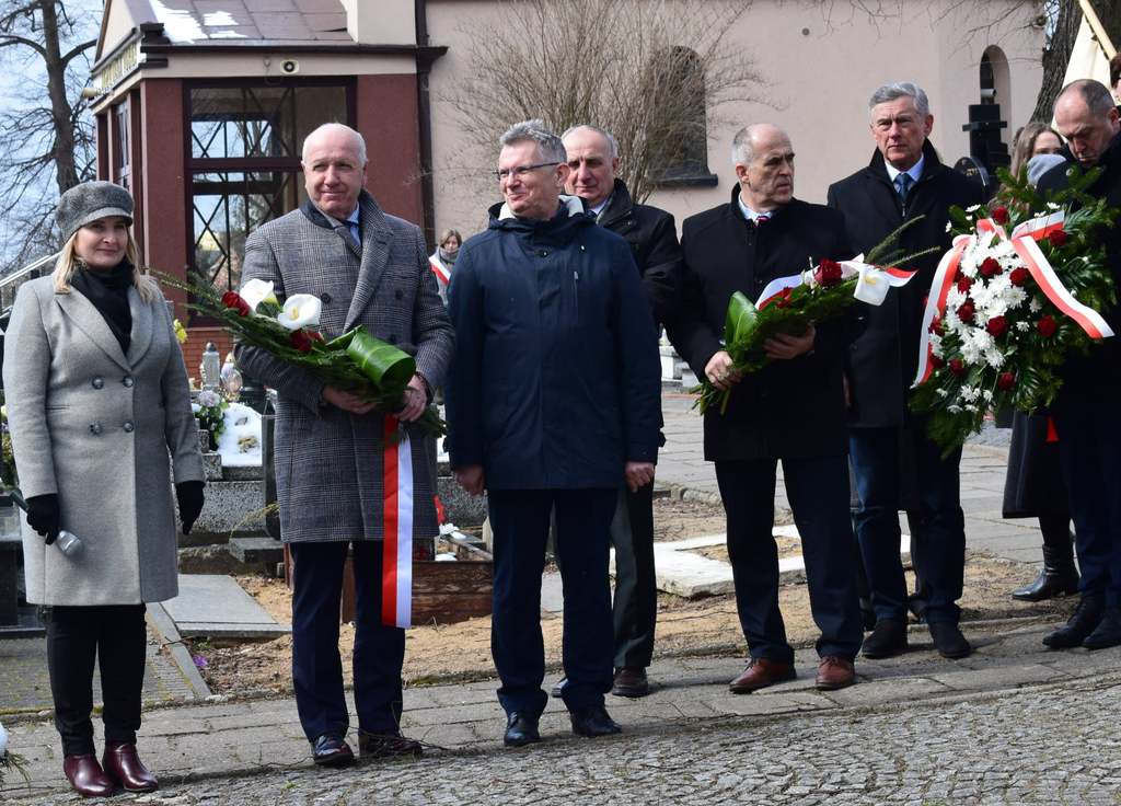 3 kwietnia odbyły się obchody Dnia Pamięci Ofiar Zbrodni Katyńskiej 8