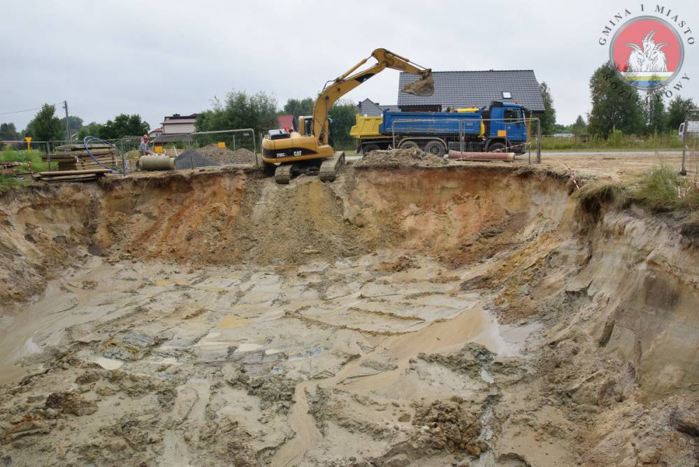 Myszków- Rozpoczęły się prace przy budowie kanalizacji sanitarnej w Koziegłówkach 5