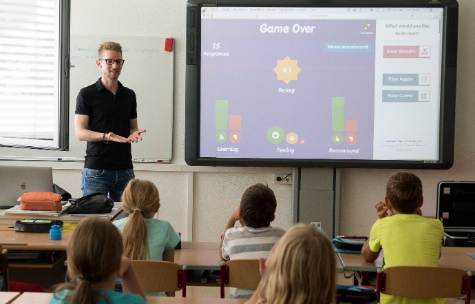 Nowe tablice interaktywne trafią do szkół. Miasto Radomsko otrzymało dofinansowanie na zakup 2