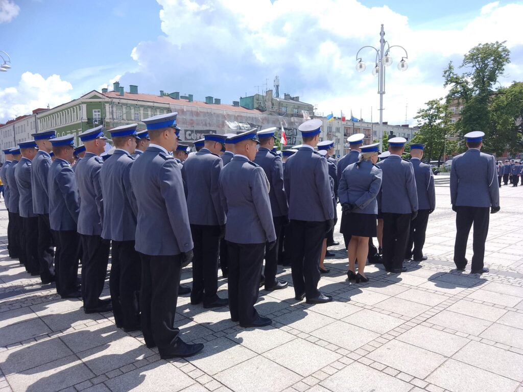 Święto Policji w Częstochowie. Awanse otrzymało ponad 300 funkcjonariuszy 13