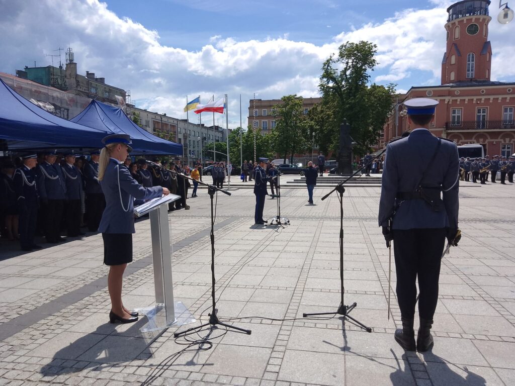 Święto Policji w Częstochowie. Awanse otrzymało ponad 300 funkcjonariuszy 28