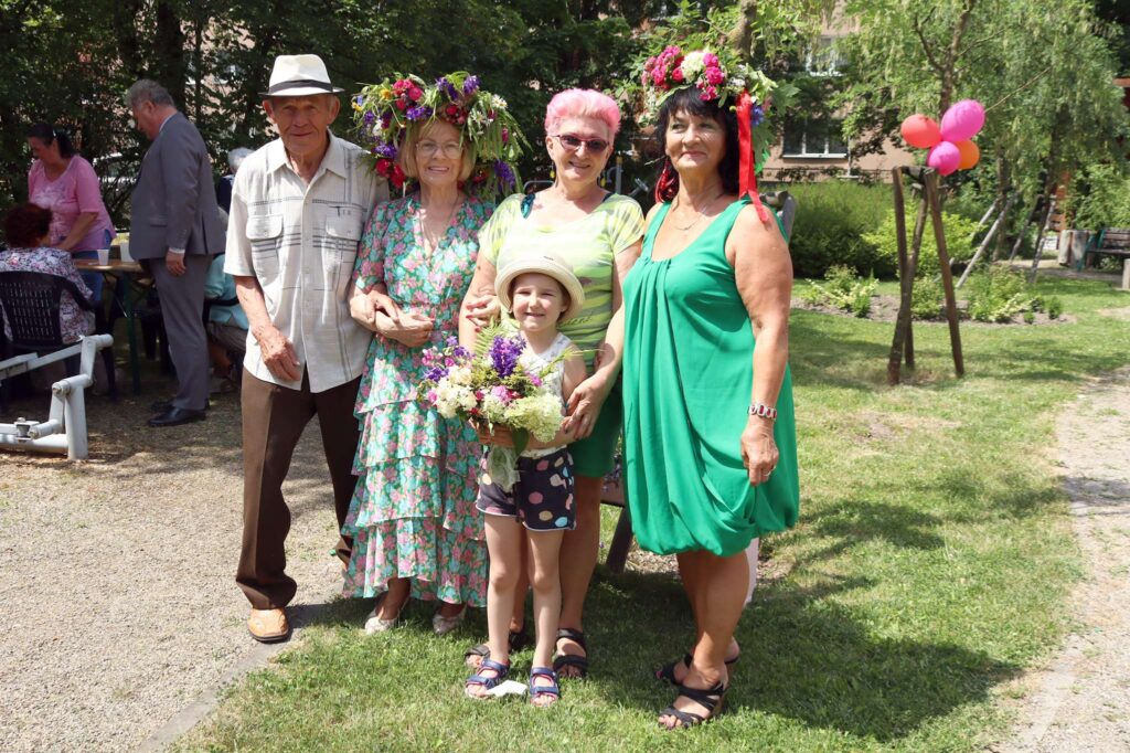 Częstochowscy Seniorzy powitali lato wyjątkowym piknikiem 4