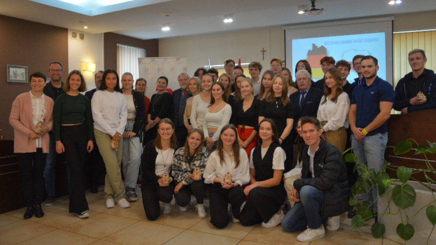 Polska oraz niemiecka młodzież z wizytą w Starostwie w Radomsku 4