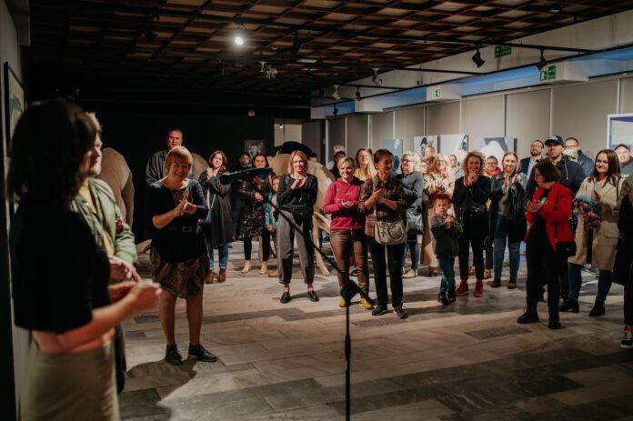 "Chmura". Blisko 40 artystów z Polski i z zagranicy prezentuje swoje prace w Miejskiej Galerii Sztuki w Częstochowie 39