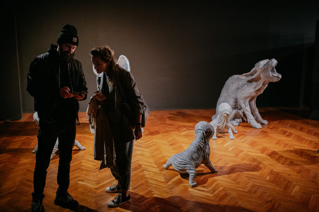 "Chmura". Blisko 40 artystów z Polski i z zagranicy prezentuje swoje prace w Miejskiej Galerii Sztuki w Częstochowie 16