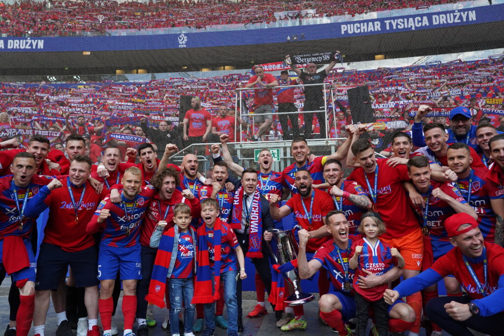 Raków Częstochowa znalazł się na podium PKO BP Ekstraklasy w raporcie firmy Deloitte „Piłkarska liga finansowa” 2