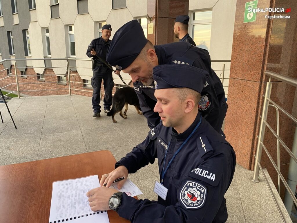 Częstochowska policja przeprowadziła szkolenia dla rezerwistów. 14