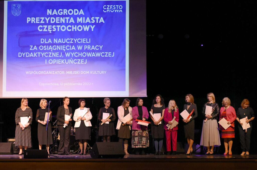 Nagrody dla 101 częstochowskich nauczycieli [LISTA NAZWISK] 10