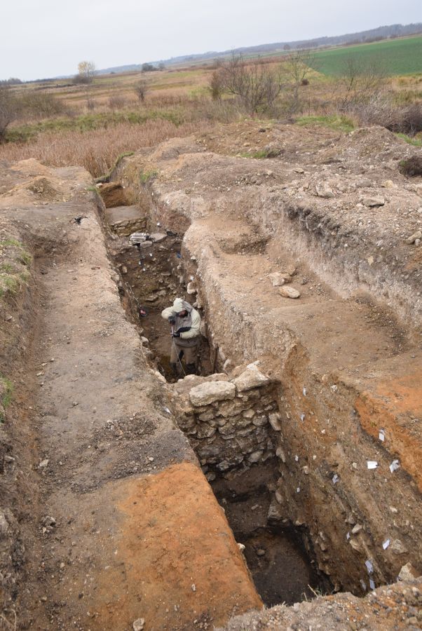 Prace archeologiczne na terenie zamku w Koziegłowach dobiegły końca 10