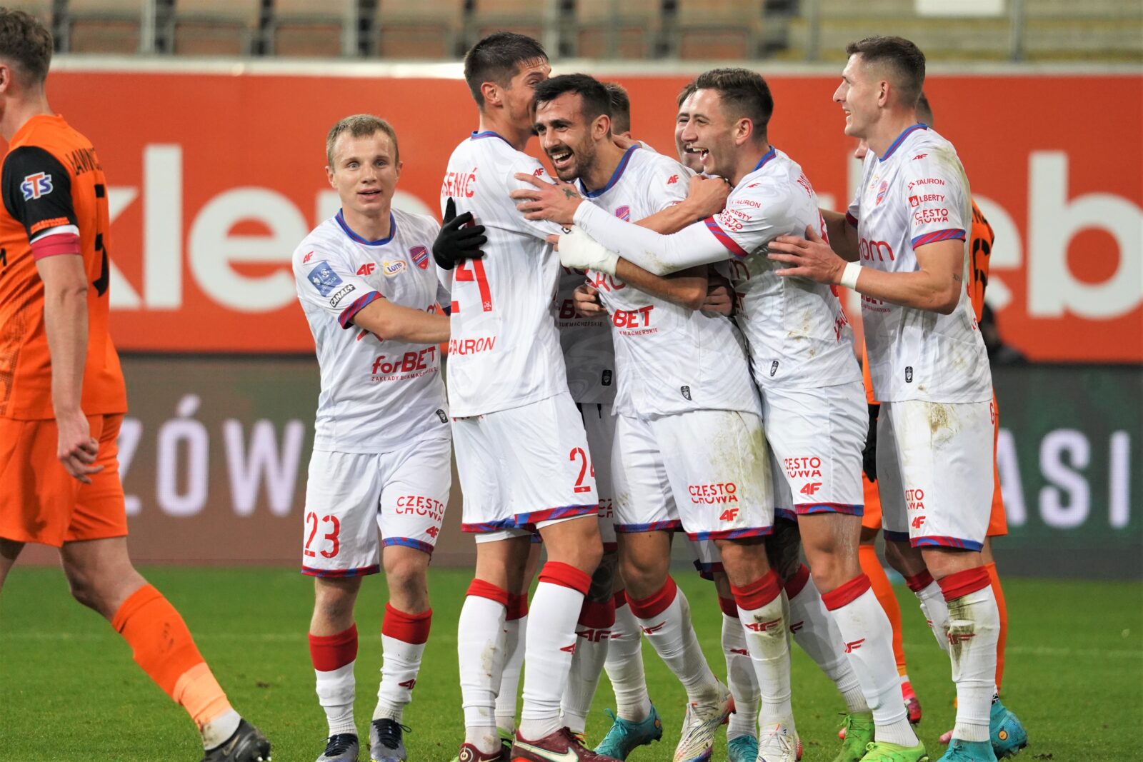 Piłkarze Rakowa wygrali w próbie generalnej przed ligowym meczem z Wartą Poznań 1