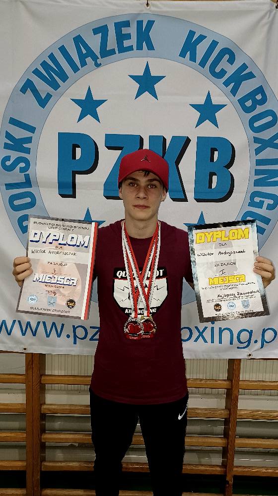 Wiktor Andryszczak żużlowiec ze srebrem w Pucharze Polski w Kickboxingu ! 2