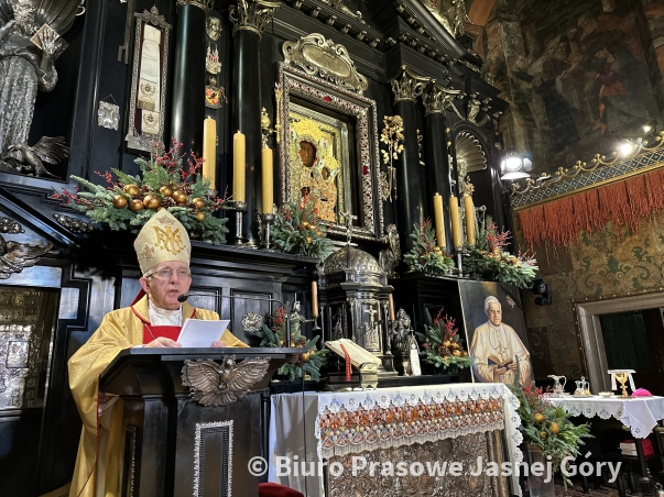 Na Jasnej Górze odprawiono mszę św. w intencji zmarłego Benedykta XVI 2