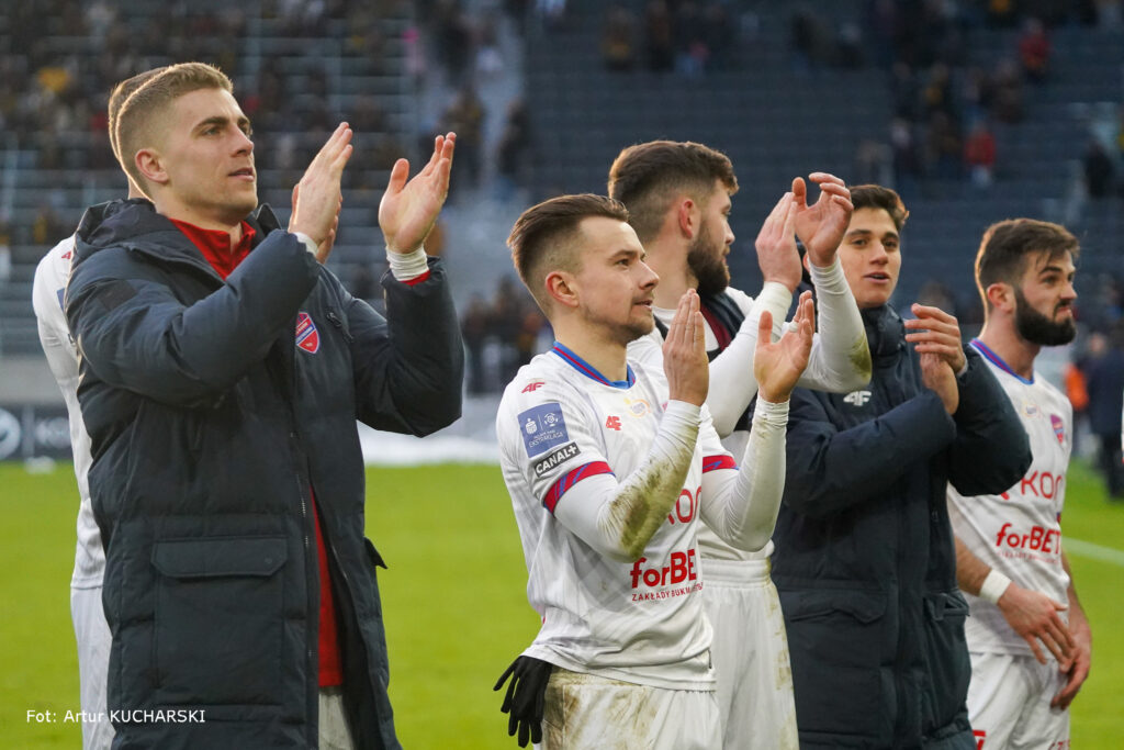 Marek Papszun o wygranym meczu w Szczecinie: Wygraliśmy strzelając piękne bramki 6