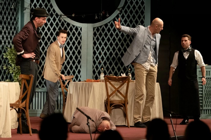 "Testosteron"- kultowa komedia w teatralnej odsłonie na scenie Filharmonii Częstochowskiej. Mamy podwójne zaproszenie [KONKURS] 1