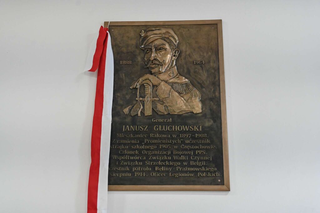 W Częstochowie upamiętniono generała Janusza Głuchowskiego 1