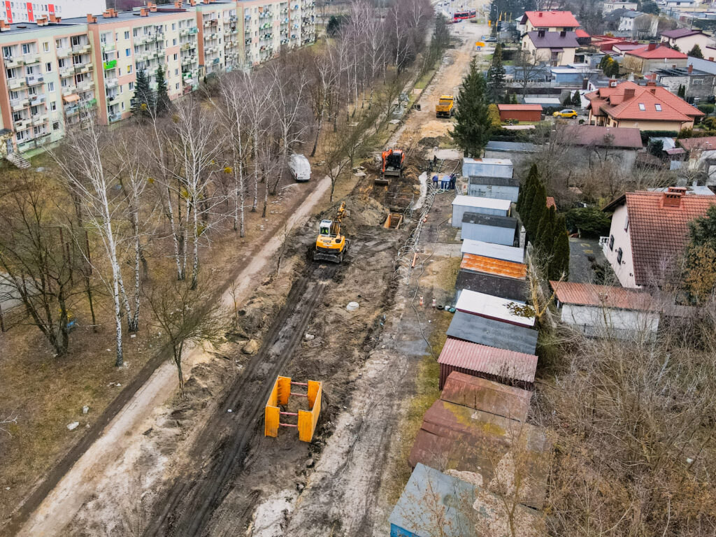 Częstochowa. Odmieniona ulica Jesienna i nowy wiadukt nad DK-91 2