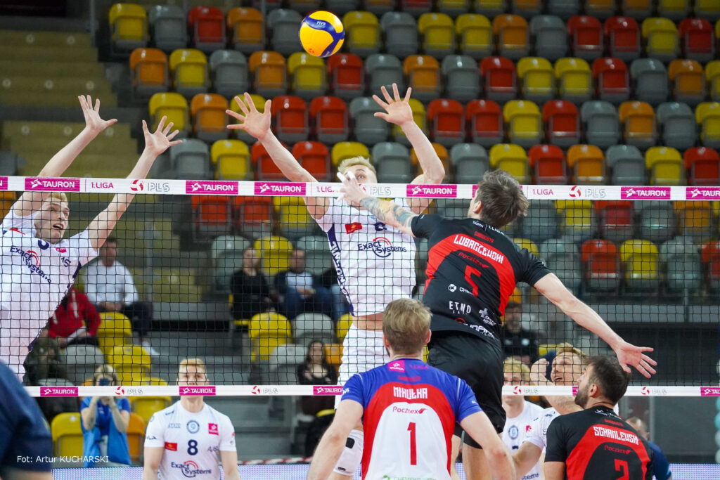 Siatkarze Exact Systems Norwid przegrali pierwszy mecz play-off z Gwardią Wrocław 5