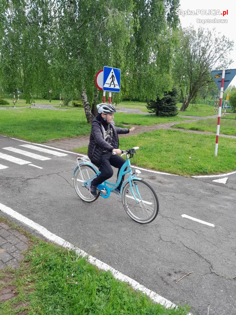 W częstochowskich szkołach podstawowych odbyły się egzaminy na kartę rowerową 3