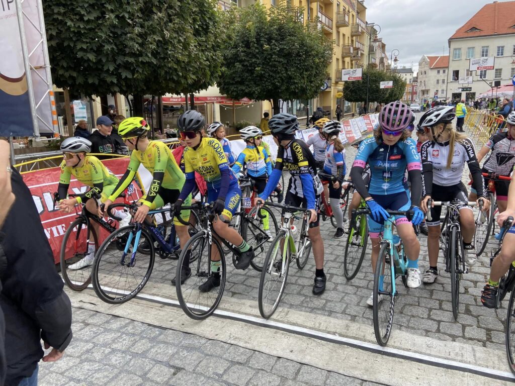 Wyścig kolarski juniorów – utrudnienia na ul. Legionów i we Mstowie 1